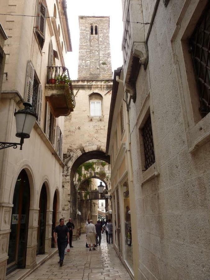 Diocletian'S Palace Apartments Split Dış mekan fotoğraf